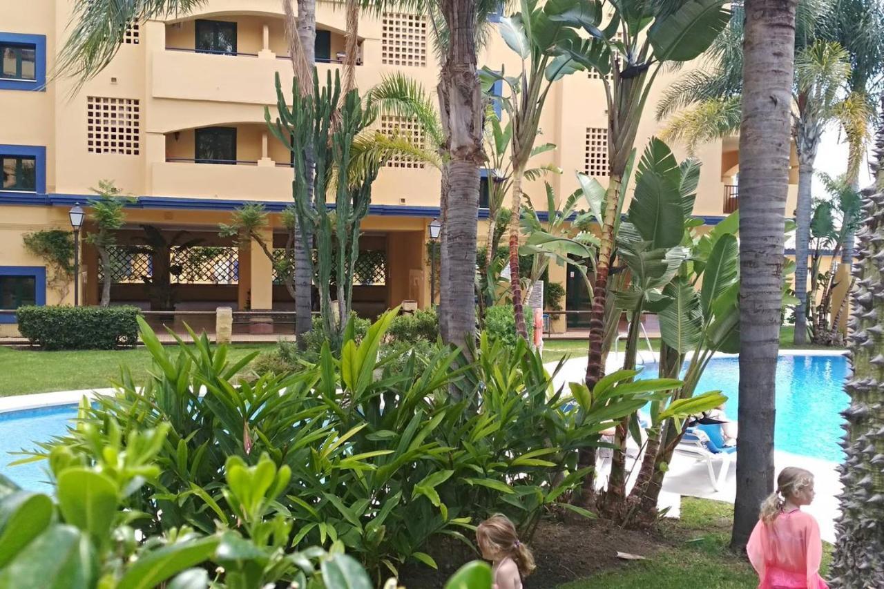 מארבלה Apartamento Estudio Los Naranjos De Nueva Alcantara מראה חיצוני תמונה